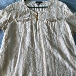 Ellen Tracy Light Beige Short Sleeve blouse